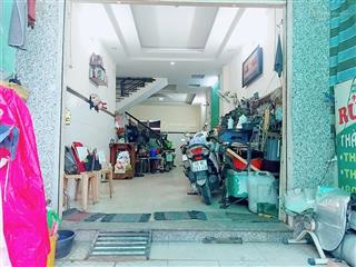 Chính chủ cần bán gấp nhà riêng 4 tầng 4pn,3wc giá rẻ chỉ với 10tỷ800 tân bình hồ chí minh 66m2