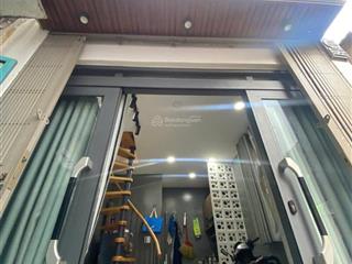 Chính chủ cần nhà riêng 2 tầng giá rẻ 16m2 gò vấp hồ chí minh 1pn với giá 1tỷ 950