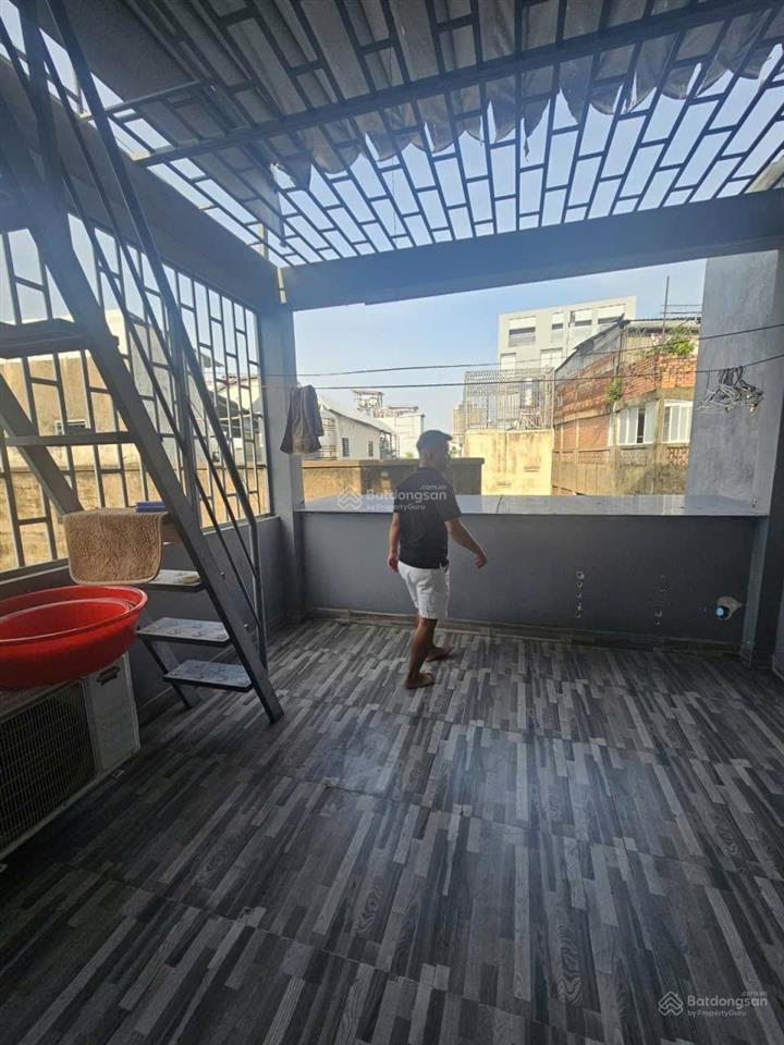 Chính chủ cần bán gấp nhà riêng giá ẻ 5 tầng51m2 5pn,5wc quận 10  hồ chí minh chỉ với 8 tỷ 200tr