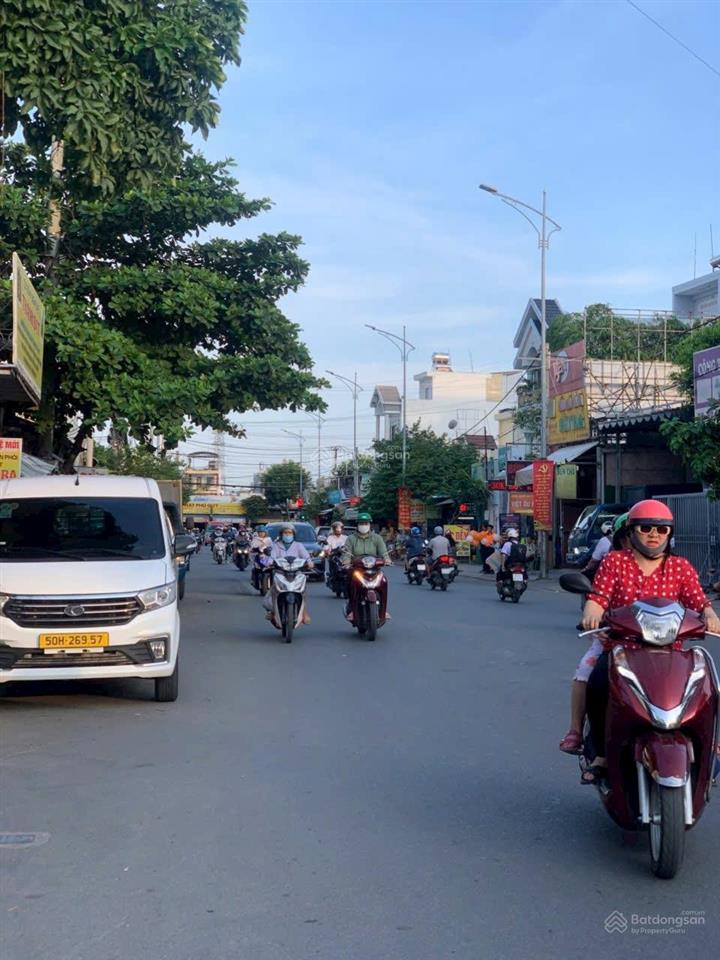 Nhà mặt phố tại nguyễn thị kiểu, 23.5 ty. dt 360m2, ngang 8 x46.5 m cấp 4  0919 147 ***