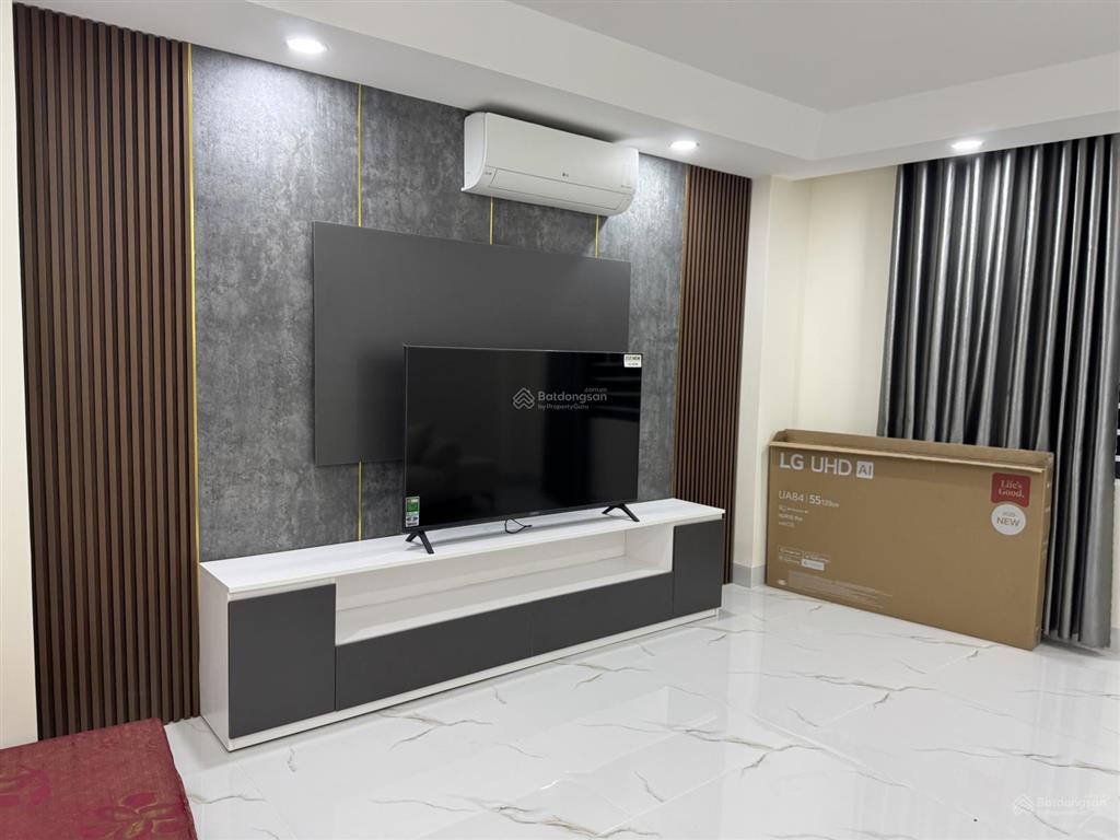 Bán nhà một xec dương thị mười dt 4x14 trệt lững hai lầu trên sân thượng giá 6tỷ  0919 147 ***