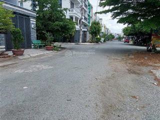 Bán lô đất tặng kèm căn nhà 3 lầu trong kdc an sương quận 12