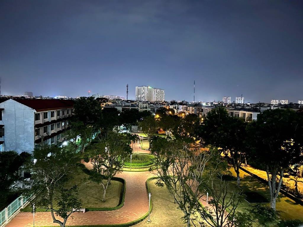 Chính chủ bán nhanh căn hộ 73 m2 giá 2,3 tỷ