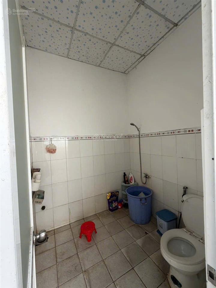 Cho thuê mặt bằng tầng trệt cc thái an, nguyễn văn quá q12. dt 5x27, 3pn 1wc 12tr/th