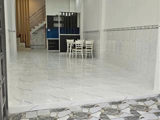 Bán nhà 2 tầng hẻm 105 vườn lài, 4 x 13m