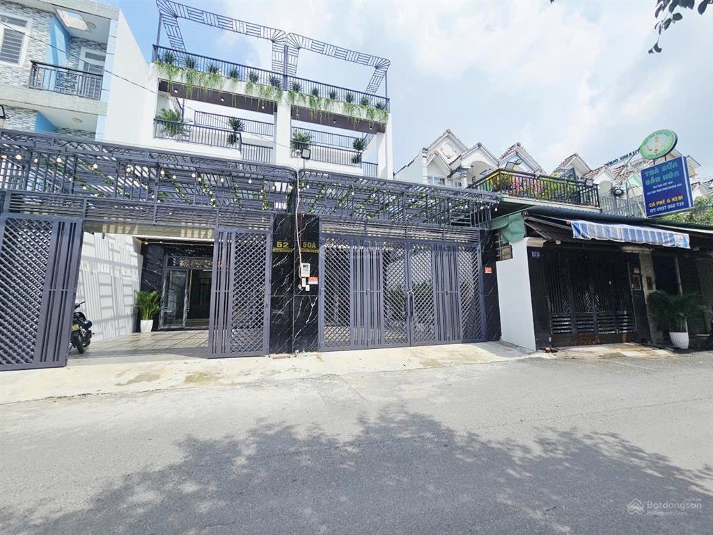 Bán nhà mặt tiền kinh doanh buôn bán thoải mái giá hơn 7 tỷ  tặng đầy đủ nội thất