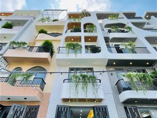 Nhà đẹp xây mới 5 tầng tặng nội thất hơn 7 đồng