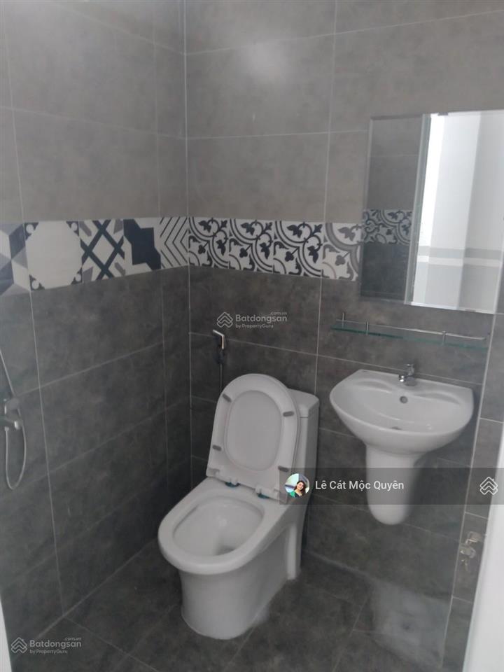 Nhà tx43  mặt tiền bờ sông mát mẻ quanh năm  2,180 tỷ  3x13m, 2 lầu. khu đẹp