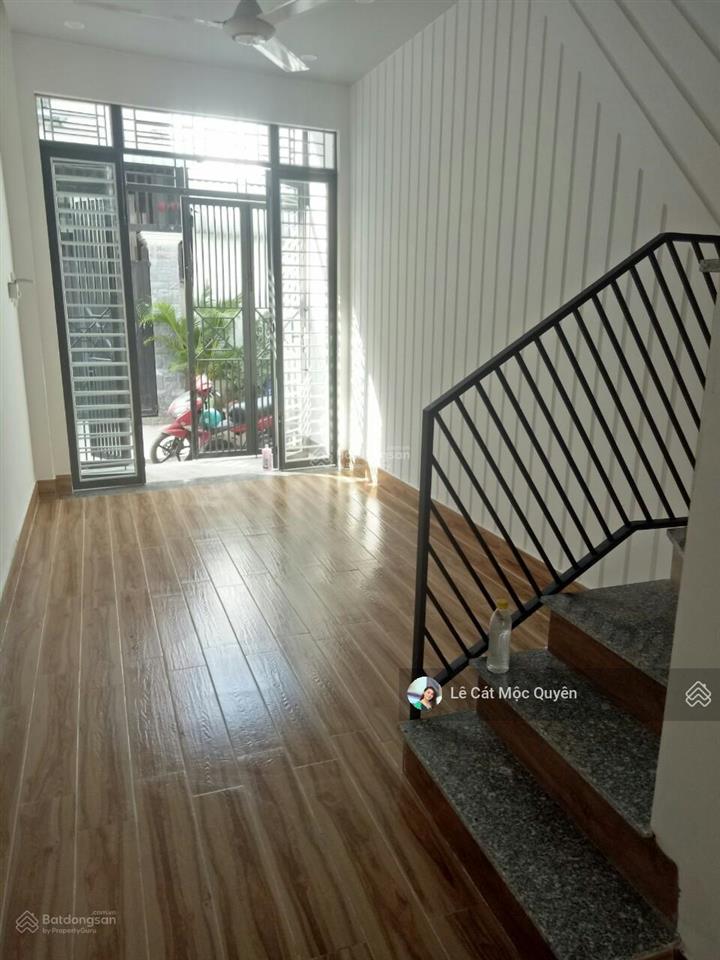 Nhà sổ hồng  4 pn  ngay cầu thơ du  ngã tư ga  2,780 tỷ, bank cho vay 1,5 tỷ, có 1,3 tỷ mua ok