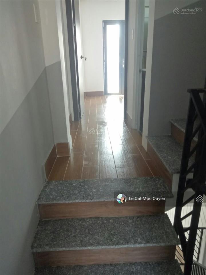 Nhà sổ hồng  4 pn  ngay cầu thơ du  ngã tư ga  2,780 tỷ, bank cho vay 1,5 tỷ, có 1,3 tỷ mua ok
