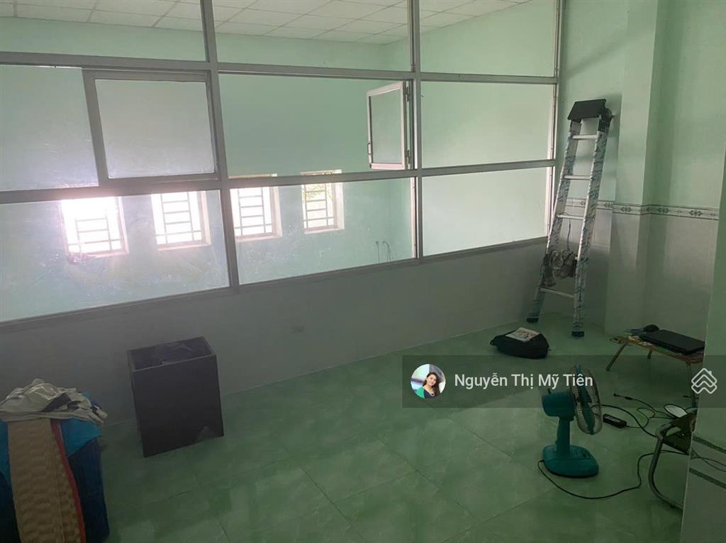 Nhà sh riêng 5x14=70m2  thạnh lộc 29  1 sẹc  sau lưng mẫu giáo kha ly  3,85 tỷ