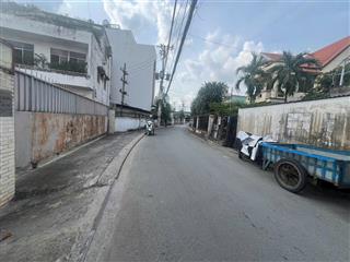 Xưởng 1 trệt 1 lầu 9x21m mt 1/ phan văn hớn sát trường chinh đường thông xe tải.
