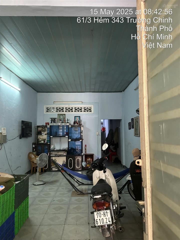 Nhà vị trí đep 4x22m gần chợ và nhà thờ lạc quang, 1 trục thẳng từ trường chinh vào chỉ 50m