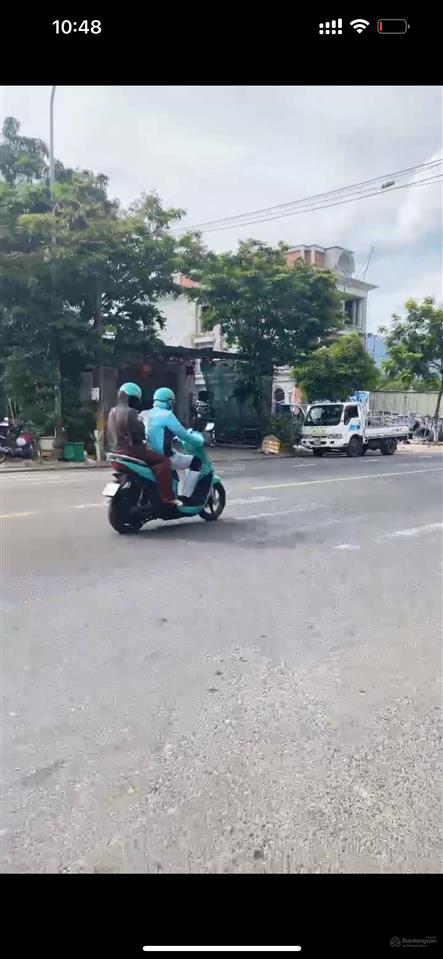 Chính chủ cần bán lô biệt thự 300m2 đường vân đồn, đà nẵng chỉ 85 triệu/m2 giá 26 tỷ