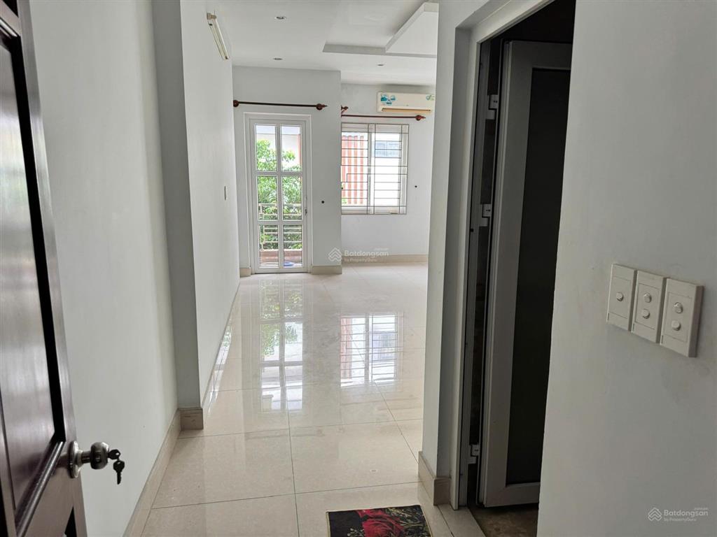 27,3 tỷ chính chủ bán nhanh nhà nguyễn hoàng, q2. sổ hồng 0902 502 ***