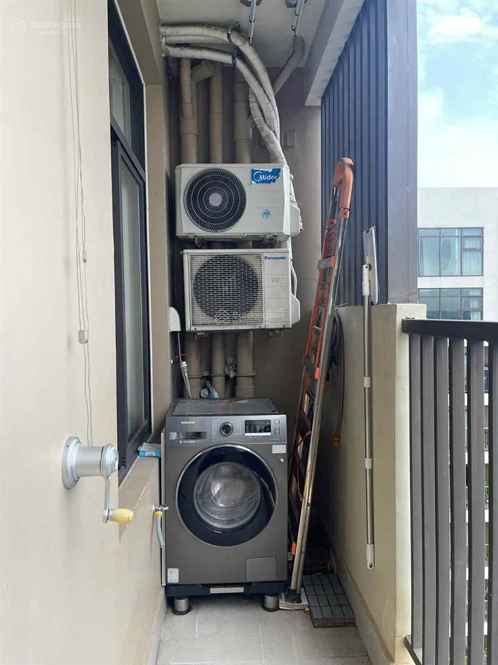 Cho thuê nhanh căn 2 phòng ngủ đủ nội thất giá 11tr