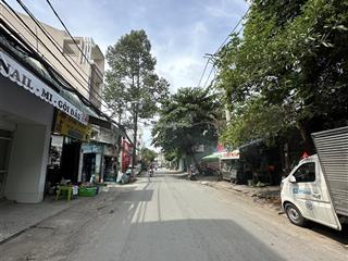 Bán nhà 200m2 giá 22 tỷ mặt tiền đường nguyễn tuyển. btt. tp thủ đức
