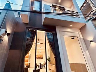 Bán nhà 3 lầu giá 7,2 tỷ đường số 6, btt tp thủ đức