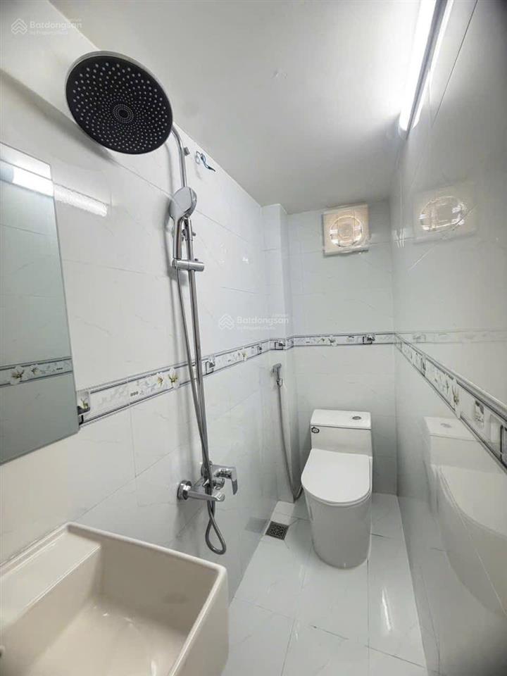 Bán nhà 1 lầu giá 4,5 tỷ phường bình trưng, tp hcm