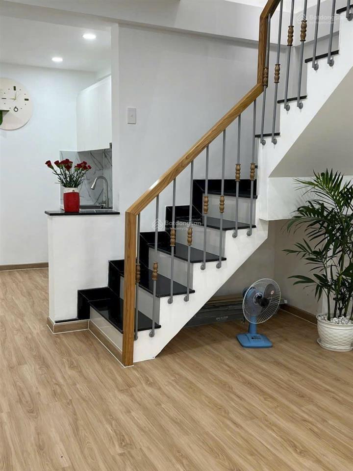 Bán nhà 1 lầu giá 4,5 tỷ phường bình trưng, tp hcm