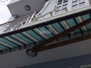 Cho thê căn nhà 1 trệt, 1 lầu 2 pn, 2 wc. diện tích 50m2, sàn 92m2, giá thê 6tr5/th. q2, tphcm