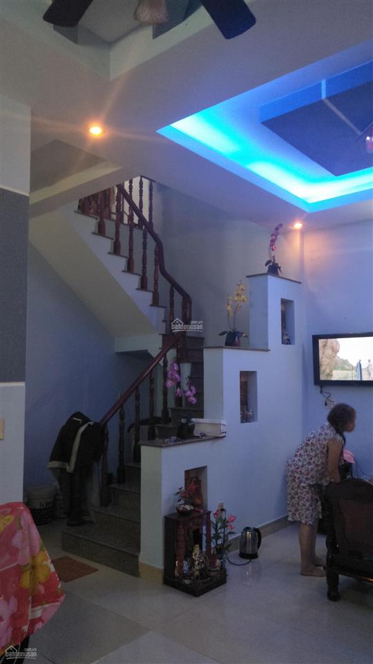 Cho thuê nhà nguyên căn, 1 trệt 1 lầu, 3 phòng ngủ, 2wc, diện tích 65m2, sàn 117m2, q9, tp.hcm