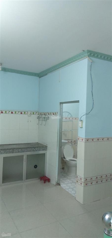 Cho thuê nhà nguyên căn 1 trệt 1 lầu, 3 phòng ngủ, dt 60m2, sàn 99m2, giá 5 triệu, q9, tp. hcm