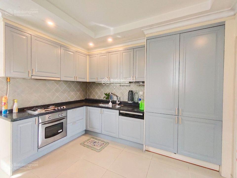 Bán gấp ch the vista, q.2, 101m2, 2pn, giá 8,6 tỷ, nt cao cấp, sh, free suất để xe, vị trí đắc địa