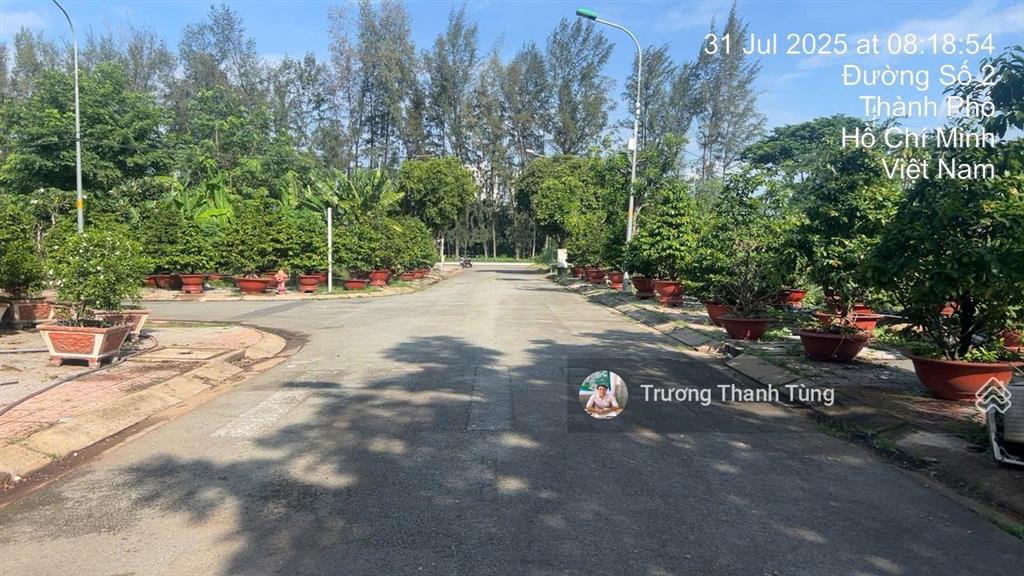 Đất nhà phố đối diện công viên dự án mẫu giáo trung ương 3. giá 80tr/m2