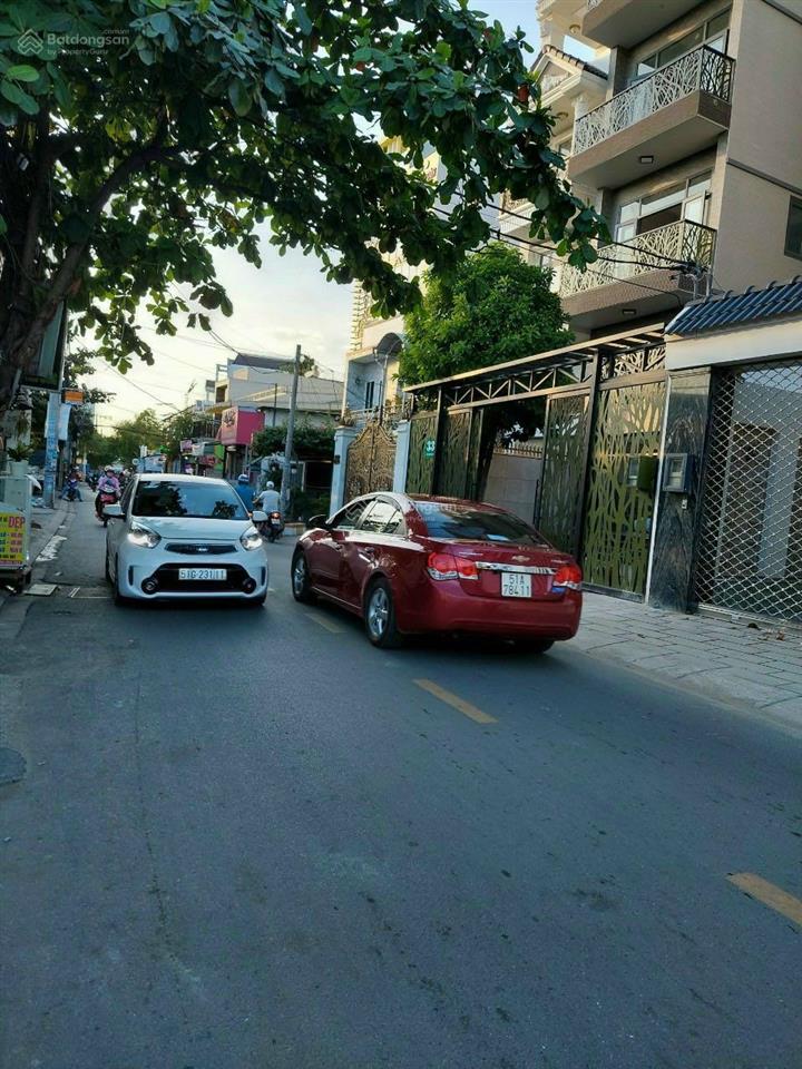 Chính chủ gửi bán nhanh lô đất mặt tiền đường nguyễn văn giáp p. bình trưng đông q2 tp. thủ đức