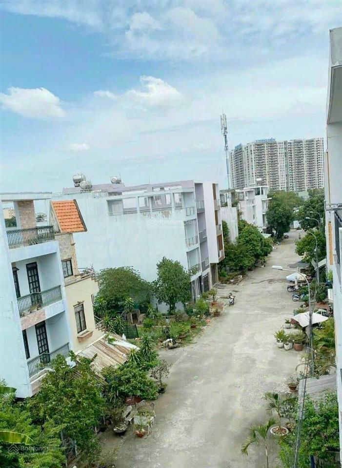 Cần bán lô đất mặt tiền đường 64, phường bình trưng đông, q2, tp hcm