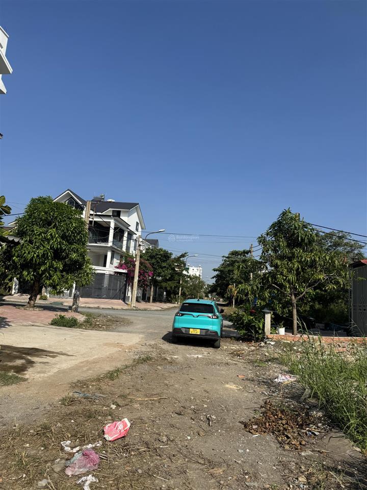 Chính chủ gửi bán lô đất khu vực dự án sài gòn chợ lớn đường 5 phường 7 q8.