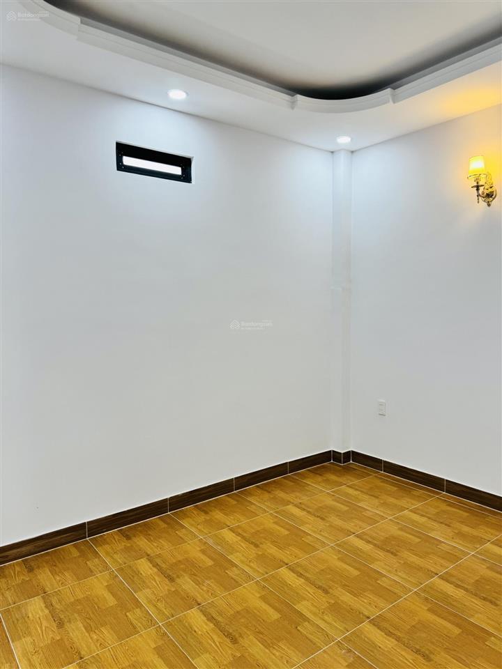 Chủ gửi bán căn nhà đẹp mt đường thông xe ô tô gần chợ tân lập p. bình trưng đông q2 tp thủ đức