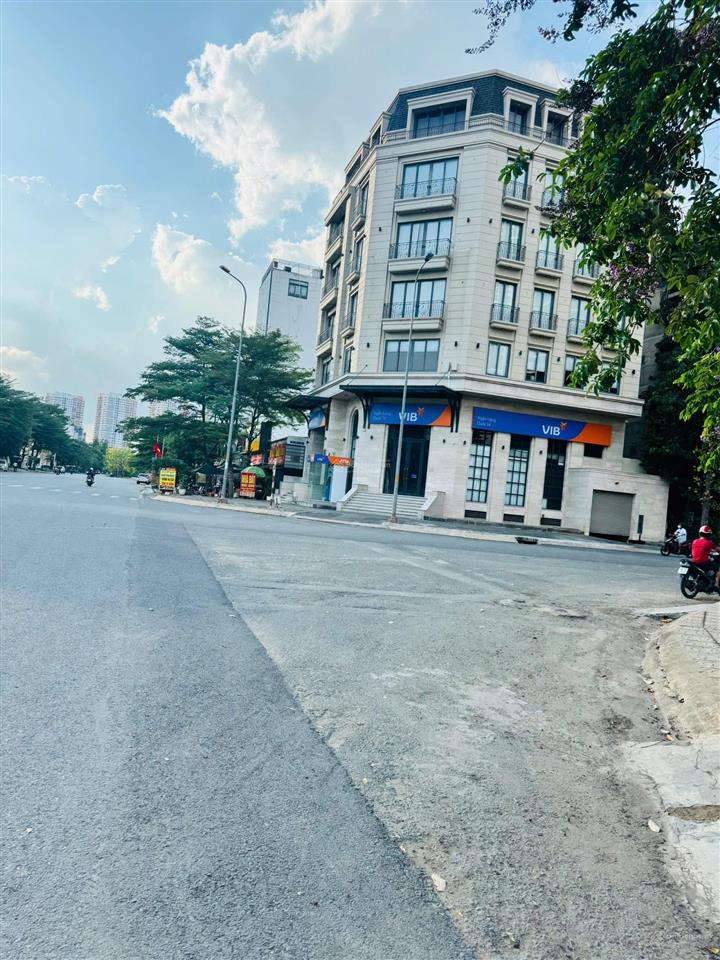 Chính chủ gửi bán lô đất đẹp mt đường trương văn bang và tạ hiện p.tmloi q2.tp thủ đức, tp hcm