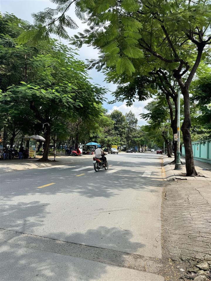 Cần bán vài lô đất đẹp khu vực dự án đông thủ thiêm xanh phường bình trưng đông q2 cũ