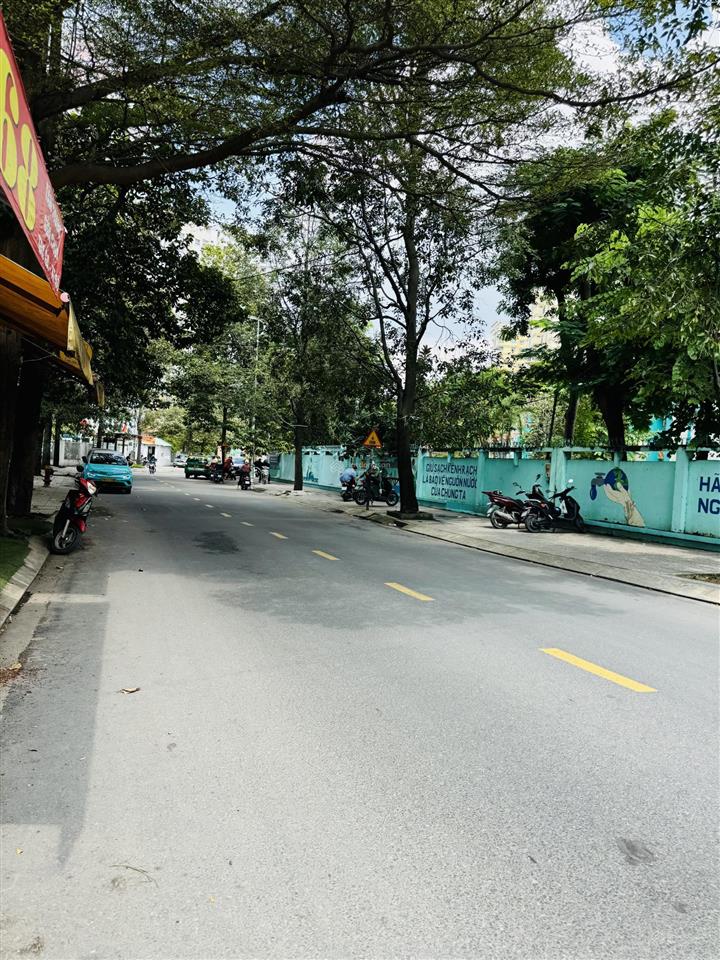 Cần bán vài lô đất đẹp khu vực dự án đông thủ thiêm xanh phường bình trưng đông q2 cũ