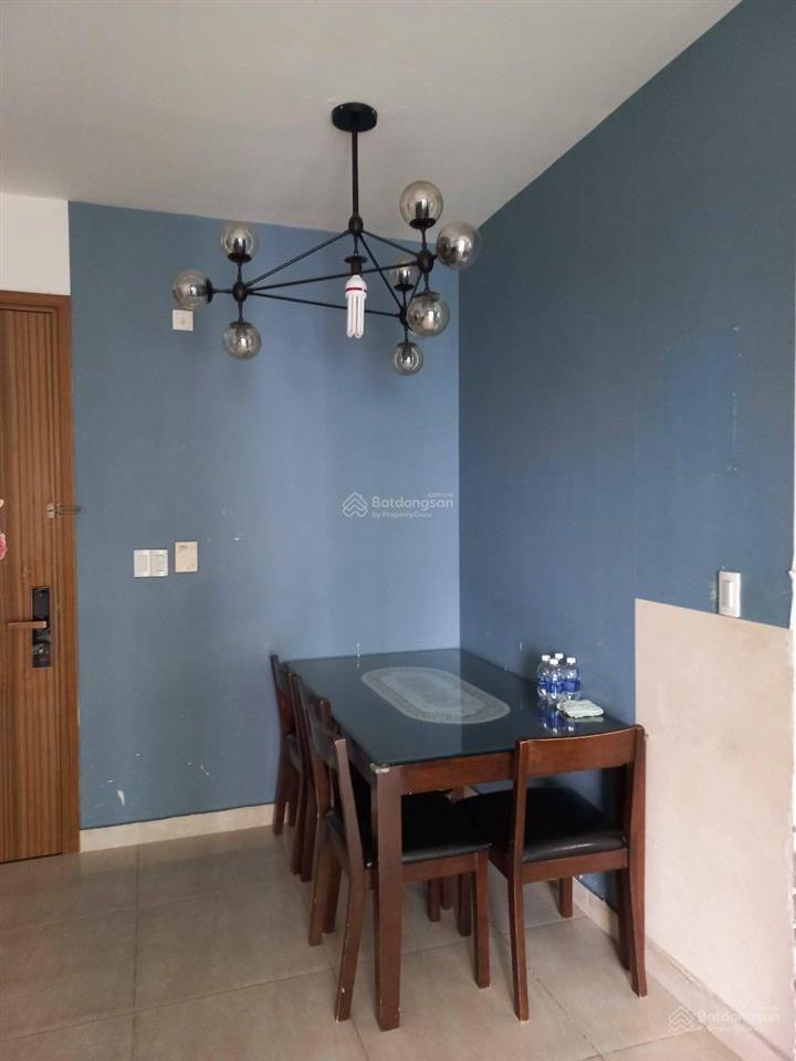 Cần cho thuê căn hộ krista 2pn nhà trống view hướng nam thoáng mát.  0902 306 ***