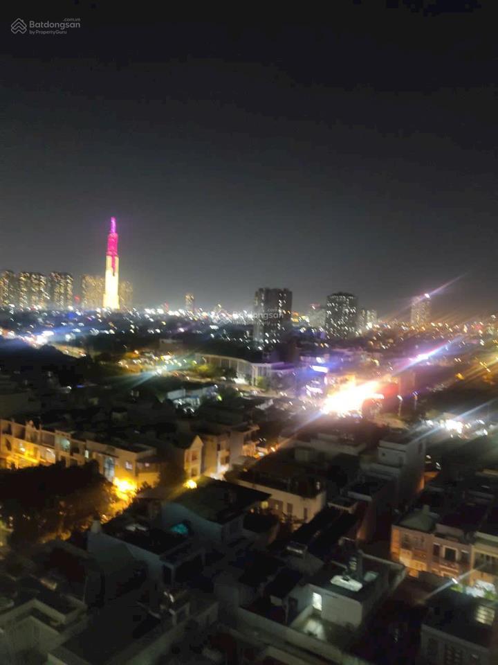 Cần bán căn hộ bình khánh  đức khải 2 phòng ngủ.  0938 991 ***