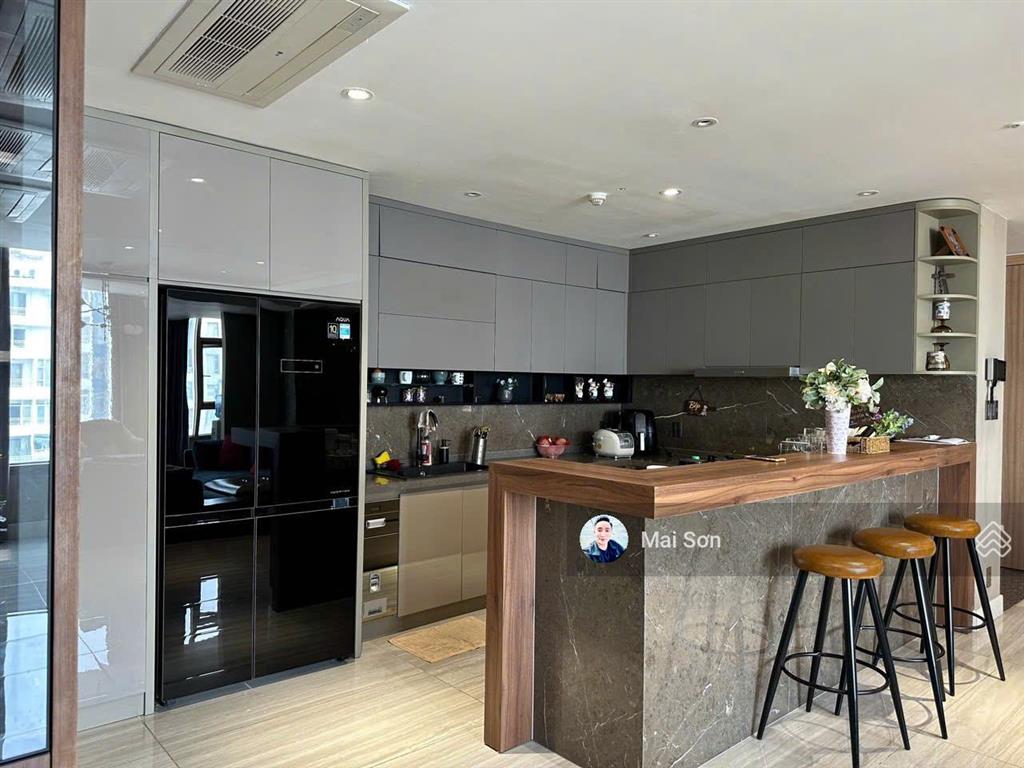 Cần cho thuê căn hộ cantavil premier 176m2, 4pn, 2wc, ntcb giá 55 triệu/tháng.
