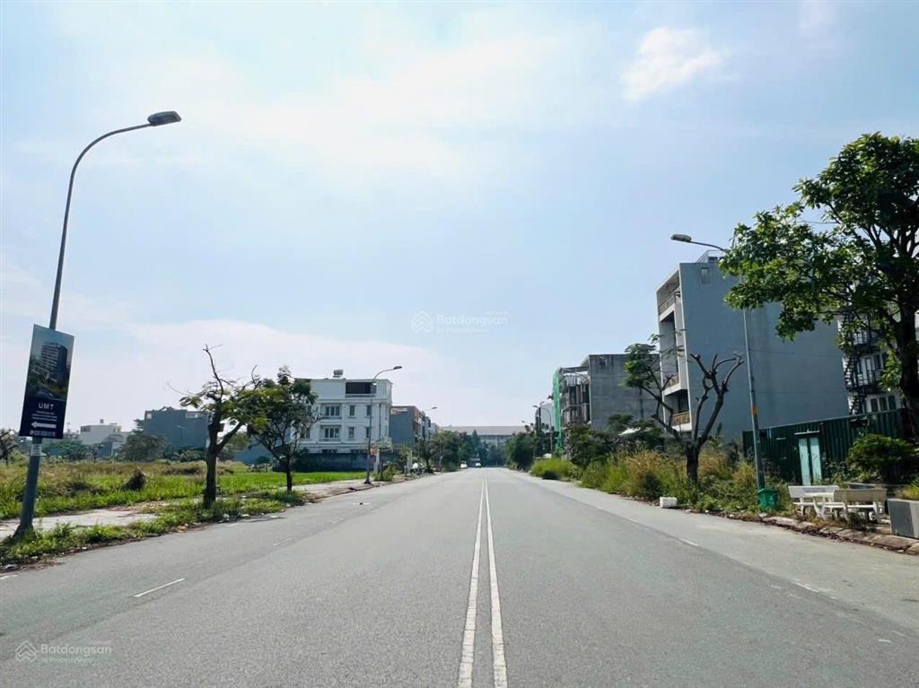 Bán đất mặt tiền sông dự án kdc villa thủ thiêm. phường thạnh mỹ lợi quận 2. dt 436m2 giá 200tr/m2