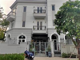 Kẹt ngân hàng bán gấp biệt thự lk 6x20m dự án sol villas tại kdc cao cấp phố đông.  0901 300 ***