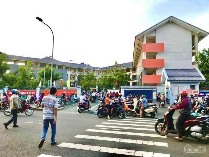 (tel 0901 300 ***) bán lô 160m2 hướng đông nam, đường thông dài đẹp, gần trường đại học umt