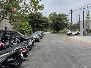 Bán đất dự án báo tuổi trẻ sổ đỏ diện tích 352m2 giá 105tr/m2 mặt tiền sông giồng ông tố