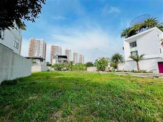 Cần bán gấp đất góc 2 mặt tiền dự án villasthủ thiêm giá siêu rẻ vị trí đẹp phong thủy tốt 140tr/m2