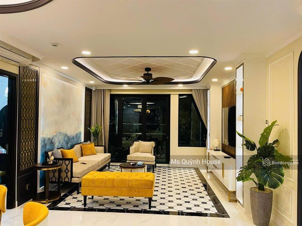 Tin trực tiếp chính chủ 4pn thang máy riêngfull thiêt kế indochine dt 181m2 gía 21,5 tỷ