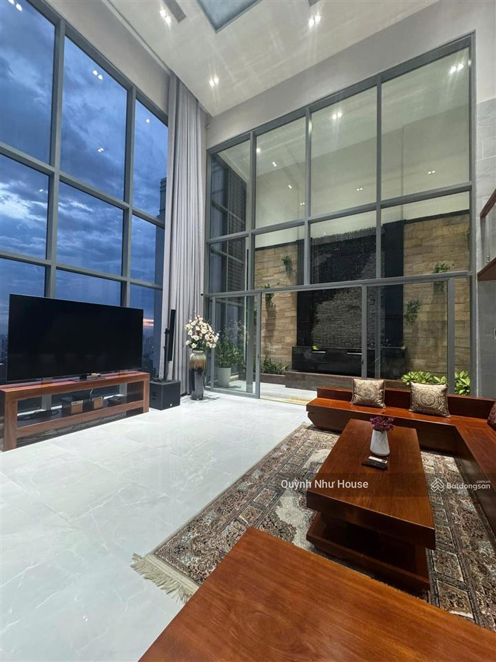 Nhà thật  tin thật || penthouse pool  dt 564m2  view trực diện sông không che  giá 110 tỷ