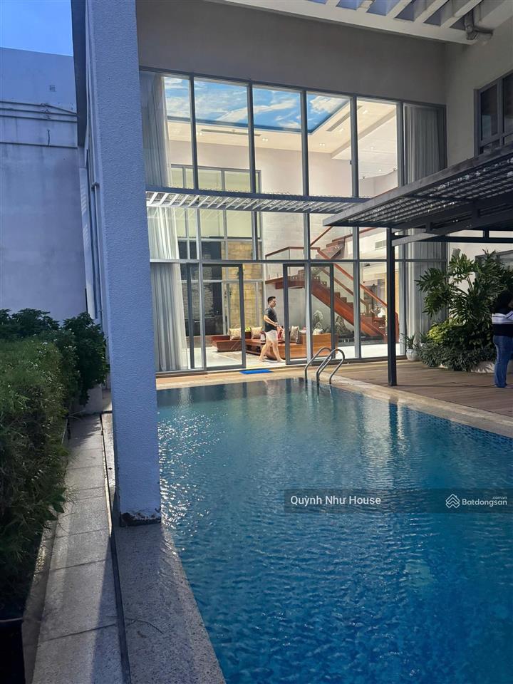 Nhà thật  tin thật || penthouse pool  dt 564m2  view trực diện sông không che  giá 110 tỷ