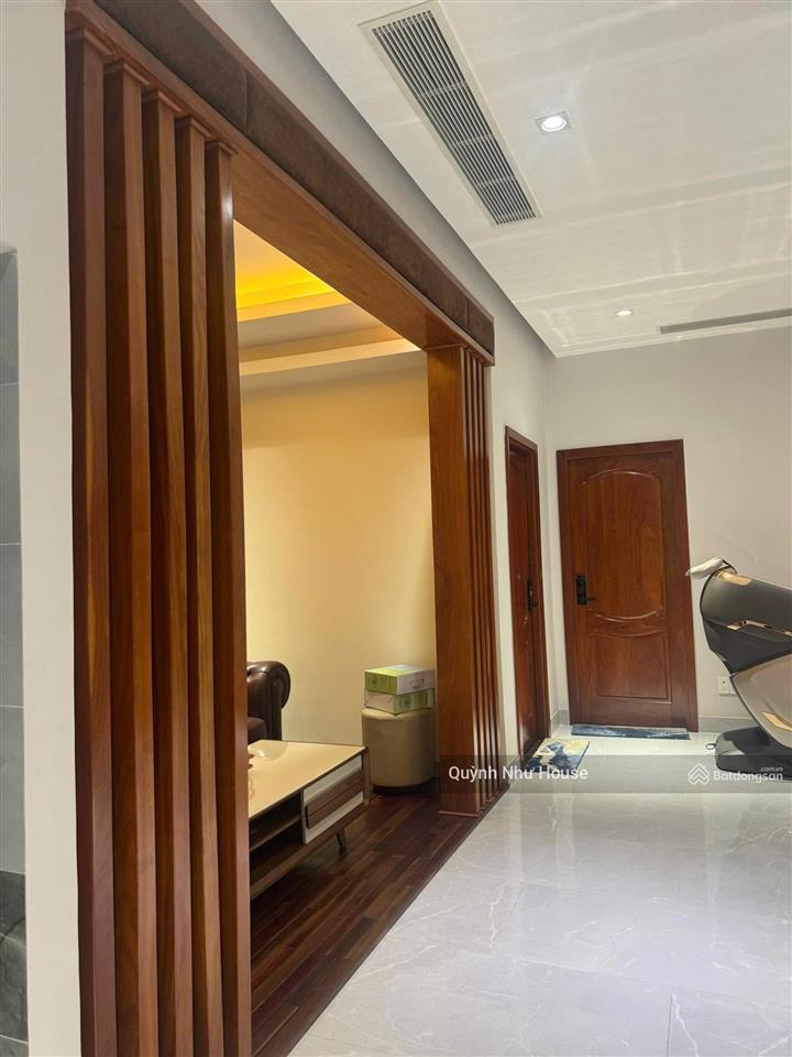 Nhà thật  tin thật || penthouse pool  dt 564m2  view trực diện sông không che  giá 110 tỷ