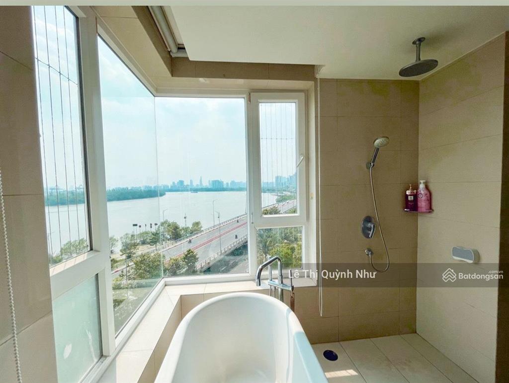 Tin và hình xác thực || 2 phòng ngủ dt 98m2  view trực diện sông  sẵn sổ hồng  giá 14,5 tỷ