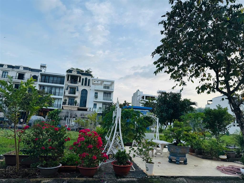 Bán đất nền dự án tân tạo sát đường nguyễn hoàng, nền thật, giá thực tế.  0904 357 ***